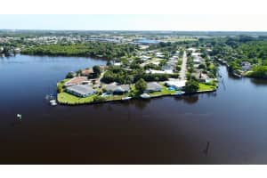 136 SW Cabana Point Cir, Stuart, FL 34994, Sold 11/29/17