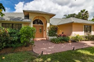 1479 Wiltshire Village Dr, Wellington, FL 33414, Sold 12/01/17