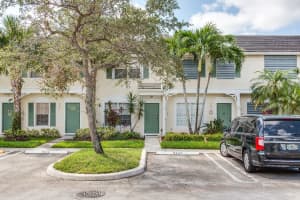 9820 NW 56th Pl, Coral Springs, FL 33076, Sold 12/07/17