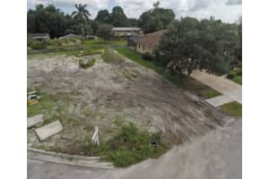 8218 SW 51st St, Cooper City, FL 33328, Sold 06/06/18