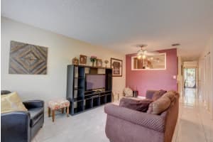 9819 Riverside Dr, Coral Springs, FL 33071, Sold 12/01/17