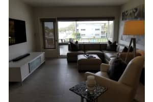 900 SW 12th St, Fort Lauderdale, FL 33315, Sold 12/22/17