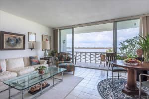 2760 S Ocean Blvd, Palm Beach, FL 33480, Sold 02/27/18