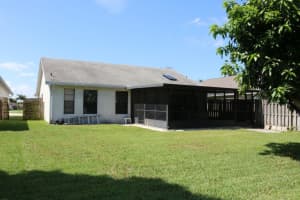 4607 Willow Pond Ct E, West Palm Beach, FL 33417, Sold 10/31/17