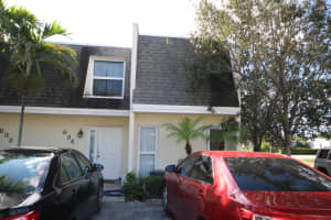 634 SW 1st St, Boynton Beach, FL 33435, Sold 01/16/18