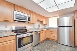 1030 US-1, North Palm Beach, FL 33408, Sold 04/06/18