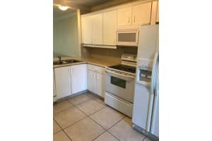 832 Summit Lake Dr, West Palm Beach, FL 33406, Sold 12/01/17
