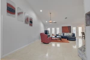 7020 NW 2nd Terrace, Boca Raton, FL 33487, Sold 11/29/17