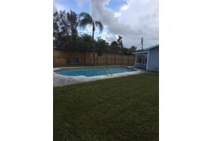 1616 5th Pl, Vero Beach, FL 32962, Sold 11/07/17