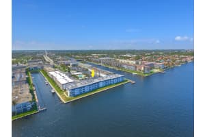 100 Shore Ct, North Palm Beach, FL 33408, Sold 12/01/17