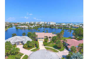 122 Olympus Cir, Jupiter, FL 33477, Sold 04/25/18