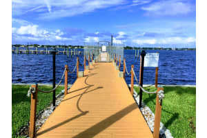 825 Center St #57c, Jupiter, FL 33458, Sold 12/08/17