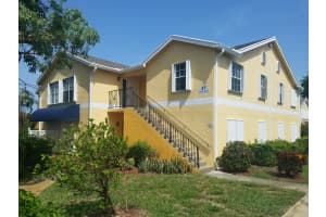 515 Waterside Dr, Hypoluxo, FL 33462, Sold 10/31/17