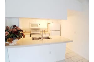 515 Waterside Dr, Hypoluxo, FL 33462, Sold 10/31/17