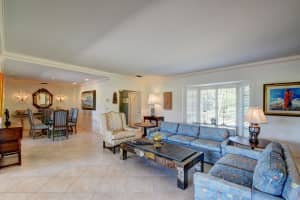12 Country Rd, Boynton Beach, FL 33436, Sold 12/27/17