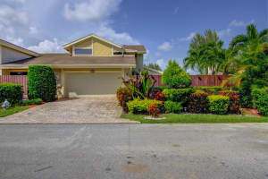 7601 Sierra Dr W, Boca Raton, FL 33433, Sold 03/06/18