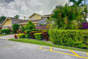 7601 Sierra Dr W, Boca Raton, FL 33433, Sold 03/06/18