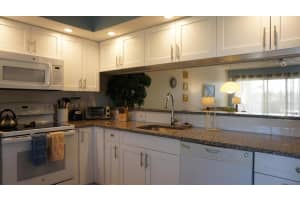 275 Palm Ave APT A302, Jupiter, FL 33477, Sold 11/01/17