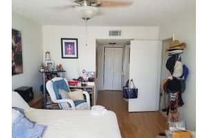 18000 NW 68th Ave #303a, Hialeah, FL 33015, Sold 01/29/18