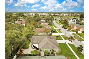 170 Royal Pine Cir S, Royal Palm Beach, FL 33411, Sold 12/14/17