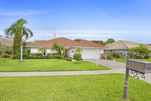 2763 Biarritz Dr, West Palm Beach, FL 33410, Sold 01/16/18