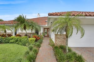 2763 Biarritz Dr, West Palm Beach, FL 33410, Sold 01/16/18