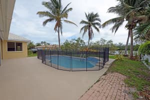 83 Aqua Ra Dr, Jensen Beach, FL 34957, Sold 03/06/18