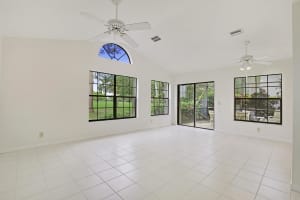 4325 Sherwood Forest Dr, Delray Beach, FL 33445, Sold 06/27/18