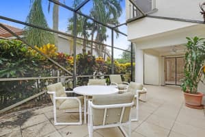4325 Sherwood Forest Dr, Delray Beach, FL 33445, Sold 06/27/18