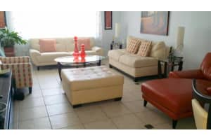 4500 N Flagler Dr APT D23, West Palm Beach, FL 33407, Sold 12/20/17