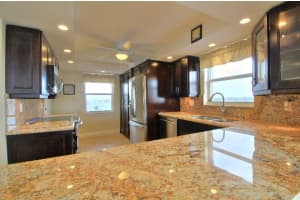 1 Harbourside Dr, Delray Beach, FL 33483, Sold 12/01/17