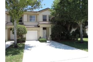 330 Spruce St, Boynton Beach, FL 33426, Sold 11/22/17