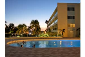 2730 S Ocean Blvd, Palm Beach, FL 33480, Sold 04/06/18