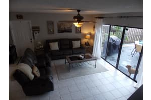 122 Weybridge Cir, Royal Palm Beach, FL 33411, Sold 11/17/17