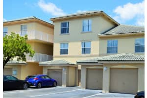 2040 Greenview Shores Blvd, Wellington, FL 33414, Sold 12/18/17