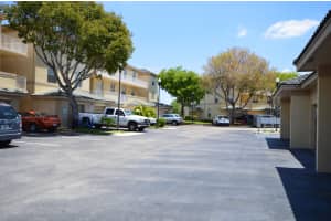 2040 Greenview Shores Blvd, Wellington, FL 33414, Sold 12/18/17