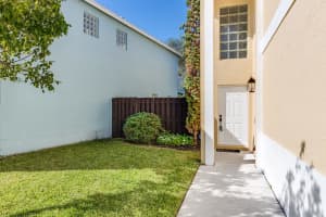 4141 Pine Hollow Cir, Greenacres, FL 33463, Sold 12/22/17