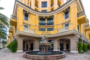200 E Palmetto Park Rd, Boca Raton, FL 33432, Sold 08/24/18