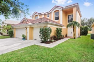 1100 Delray Lakes Dr, Delray Beach, FL 33444, Sold 01/19/18