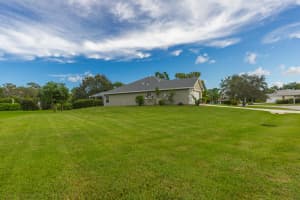 5311 SE Sterling Cir, Stuart, FL 34997, Sold 01/05/18