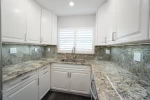 700 Harbour Dr, Boca Raton, FL 33431, Sold 03/05/18