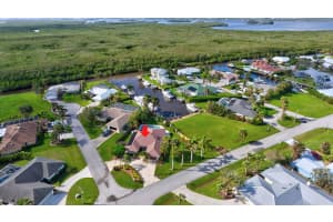 21 Sovereign Way, Fort Pierce, FL 34949, Sold 05/18/18