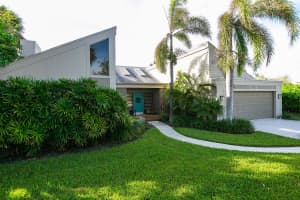121 Cache Cay Dr, Vero Beach, FL 32963, Sold 01/29/18