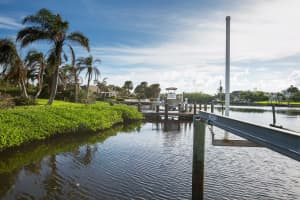 121 Cache Cay Dr, Vero Beach, FL 32963, Sold 01/29/18