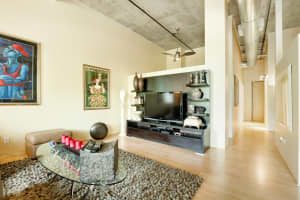 185 NE 4th Ave, Delray Beach, FL 33483, Sold 04/06/18