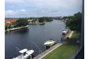 390 N Federal Hwy, Deerfield Beach, FL 33441, Sold 11/13/17