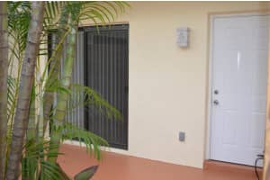 635 Executive Center Dr M108, West Palm Beach, FL 33401, Sold 11/09/17