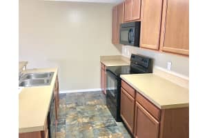 5315 NW Pine Trail Cir, Port St. Lucie, FL 34983, Sold 11/30/17