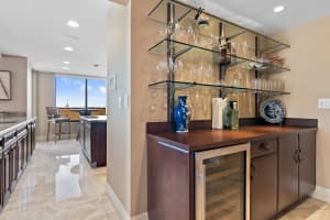 200 E Palmetto Park Rd, Boca Raton, FL 33432, Sold 05/22/18