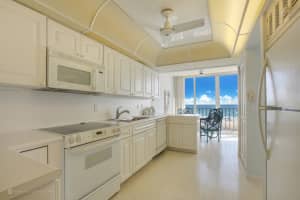 2800 S Ocean Blvd, Boca Raton, FL 33432, Sold 01/19/18